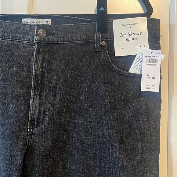 Abercrombie & Fitch slit ankle black jeans - Picture 2 of 6